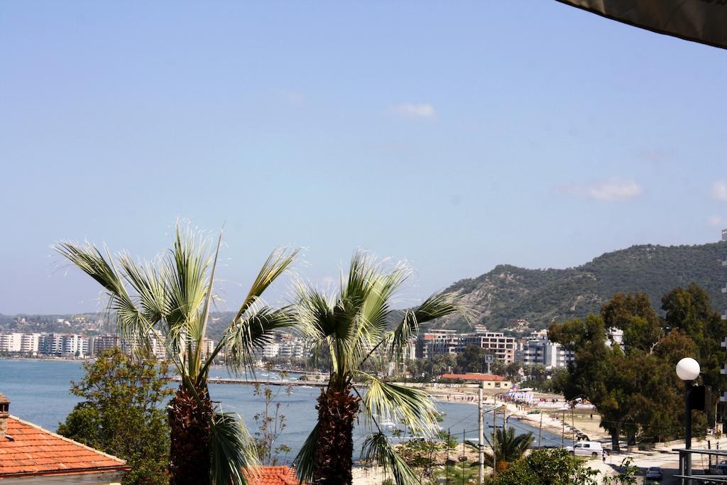 Ambasador 호텔 Vlorë 외부 사진